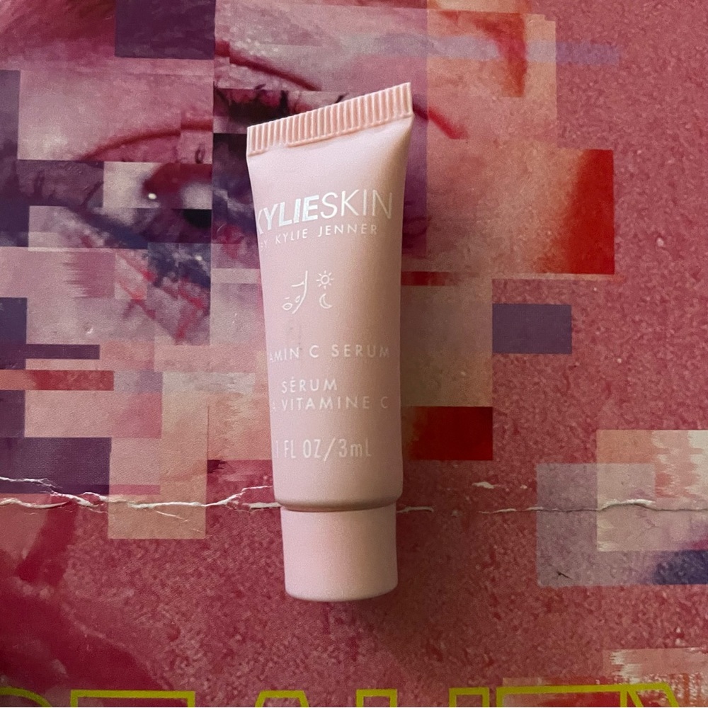 5 for $25! Kylie Skin Vitamin C Serum